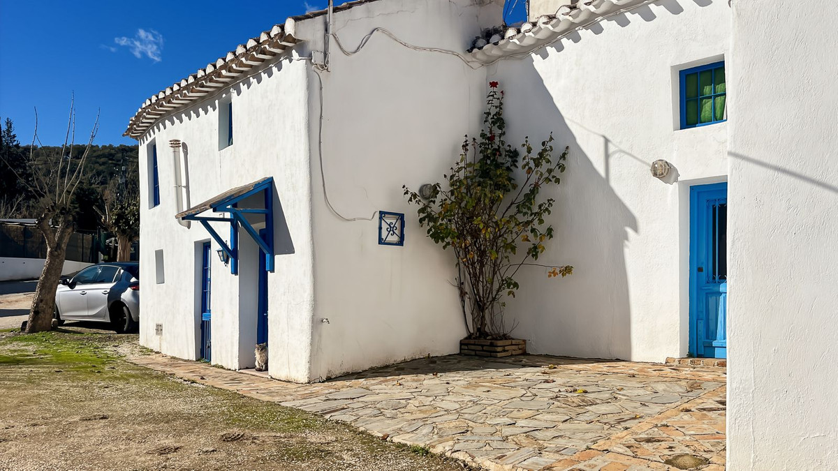 Appartement te koop in Villanueva del Rosario | 9 slaapkamers H5287831