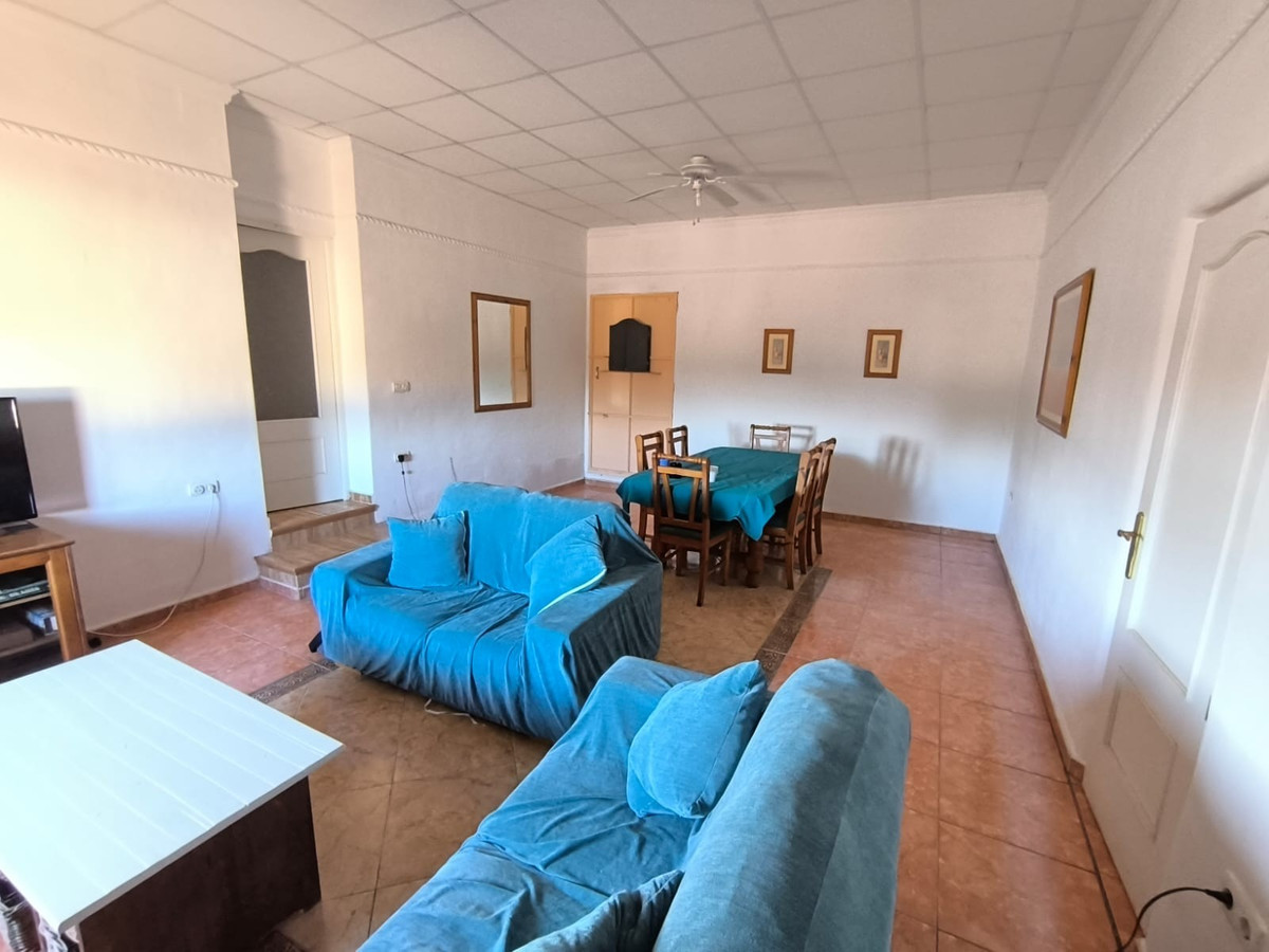 Huis te koop in Villena | 4 slaapkamers H5296093