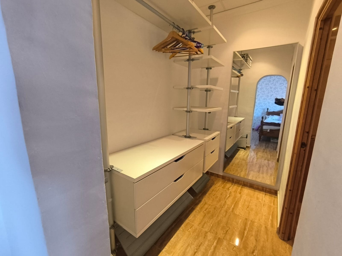 Huis te koop in Villena | 4 slaapkamers H5296093