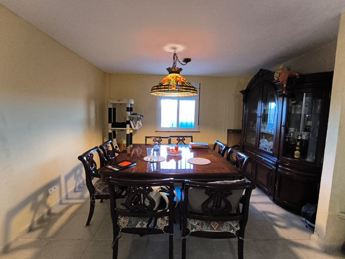 Appartement te koop in Villena | 5 slaapkamers H5393590