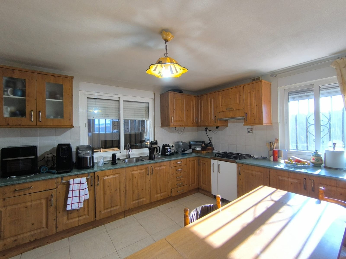 Appartement te koop in Villena | 5 slaapkamers H5393590