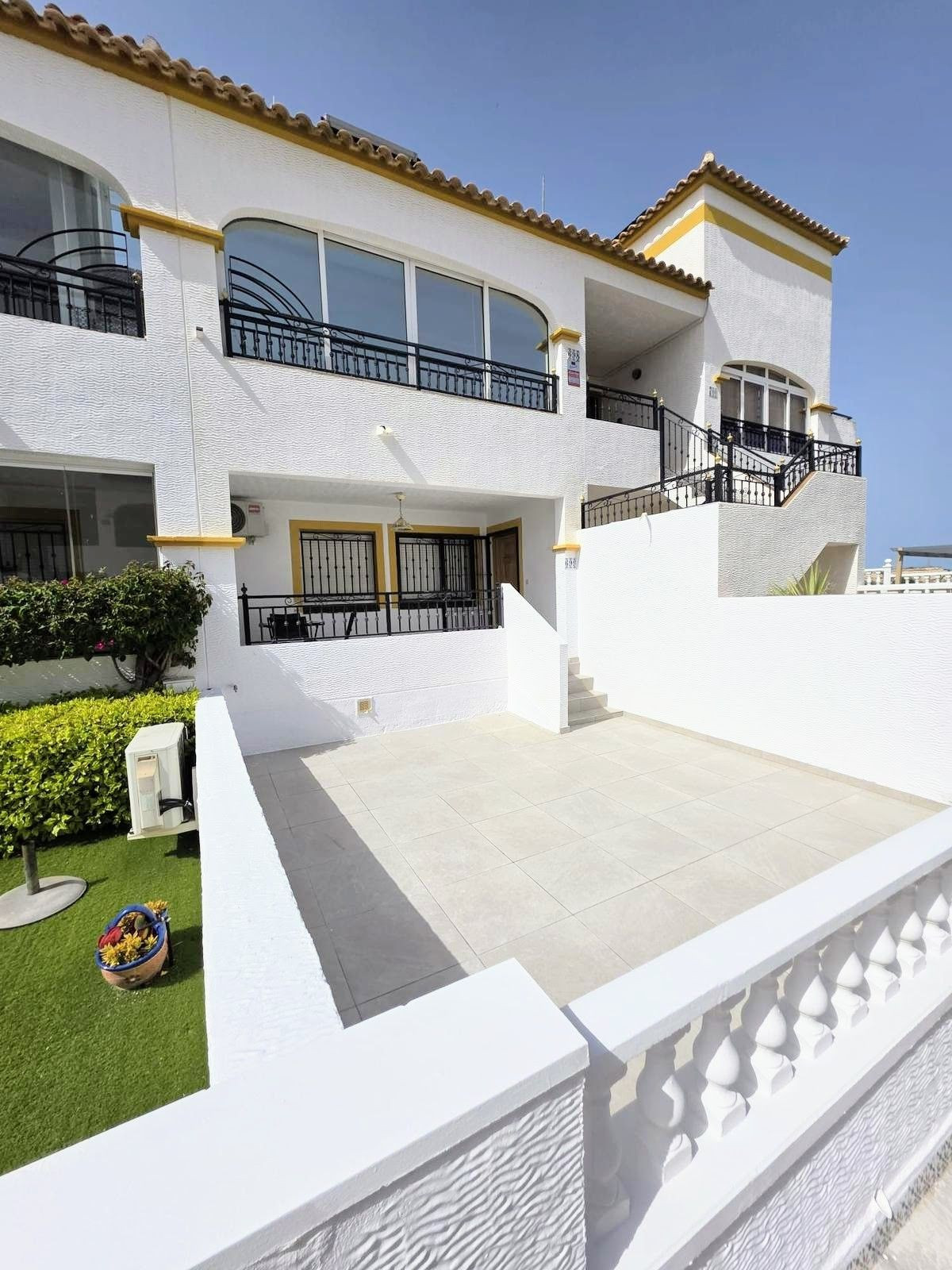 Appartement te koop in Vista Bella Golf | 2 slaapkamers H5211625