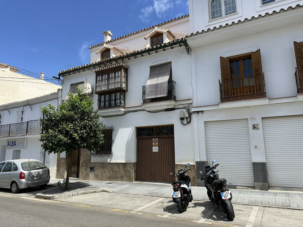 Huis te koop in Vélez-Málaga | 5 slaapkamers H5137576