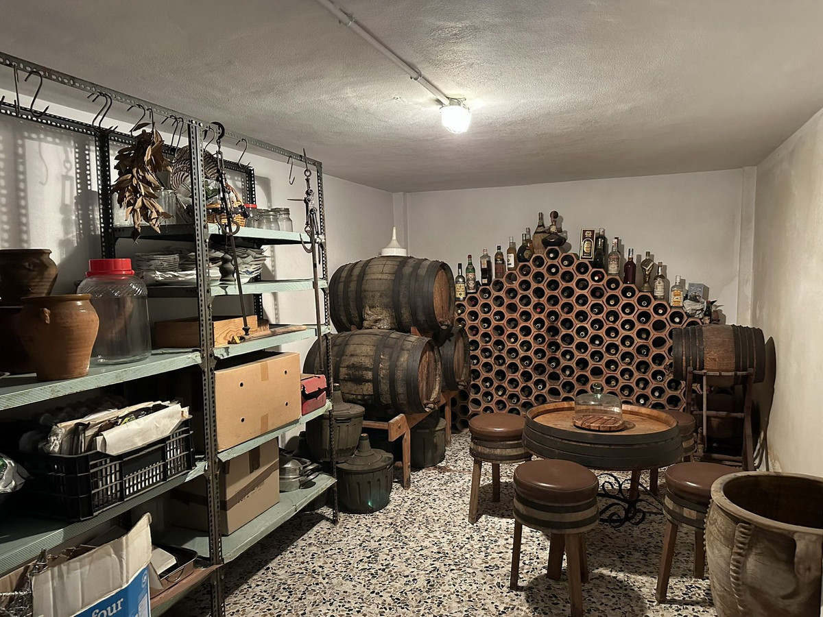 Huis te koop in Vélez-Málaga | 5 slaapkamers H5137576
