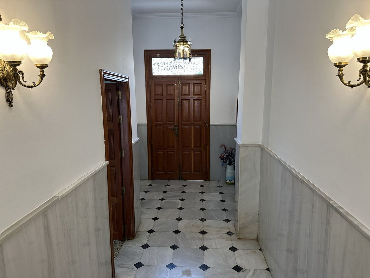 Huis te koop in Vélez-Málaga | 5 slaapkamers H5137576