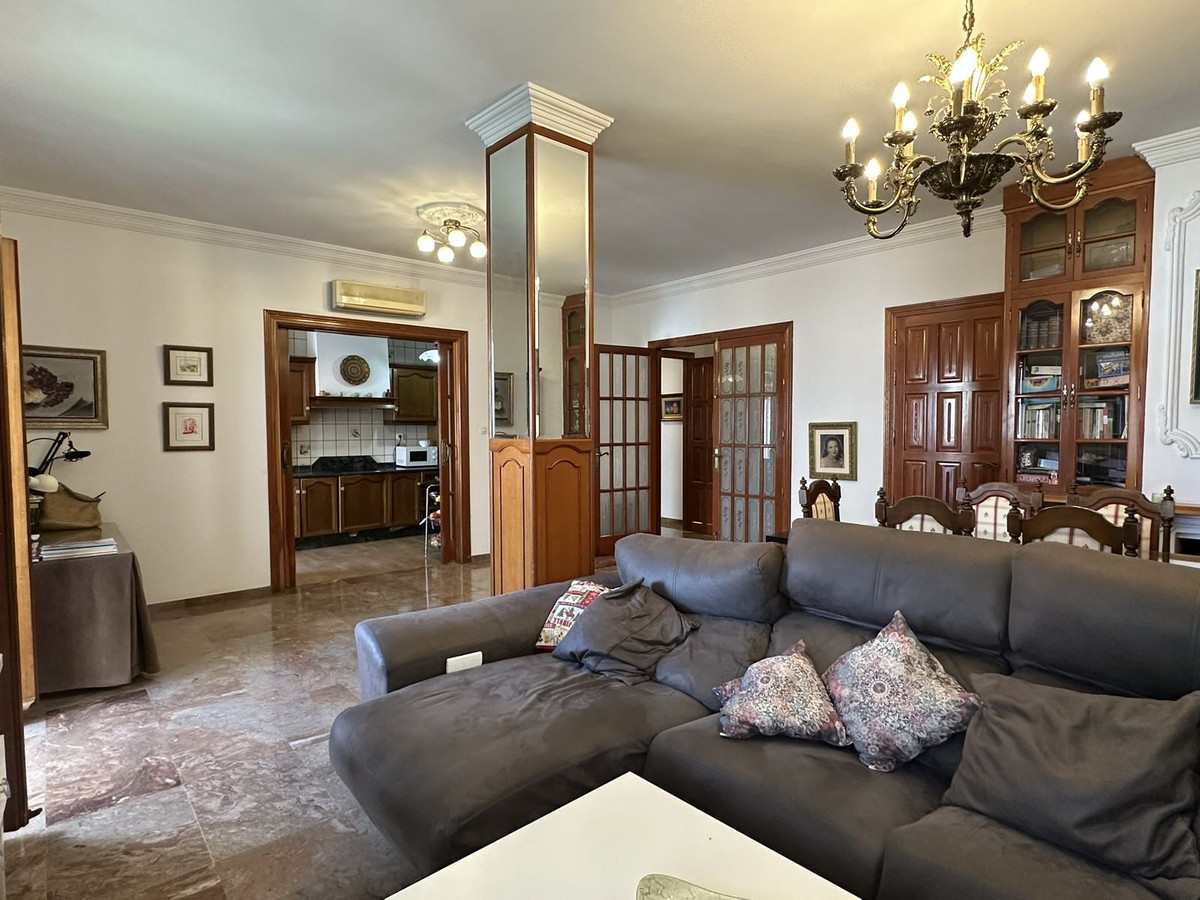 Huis te koop in Vélez-Málaga | 5 slaapkamers H5137576