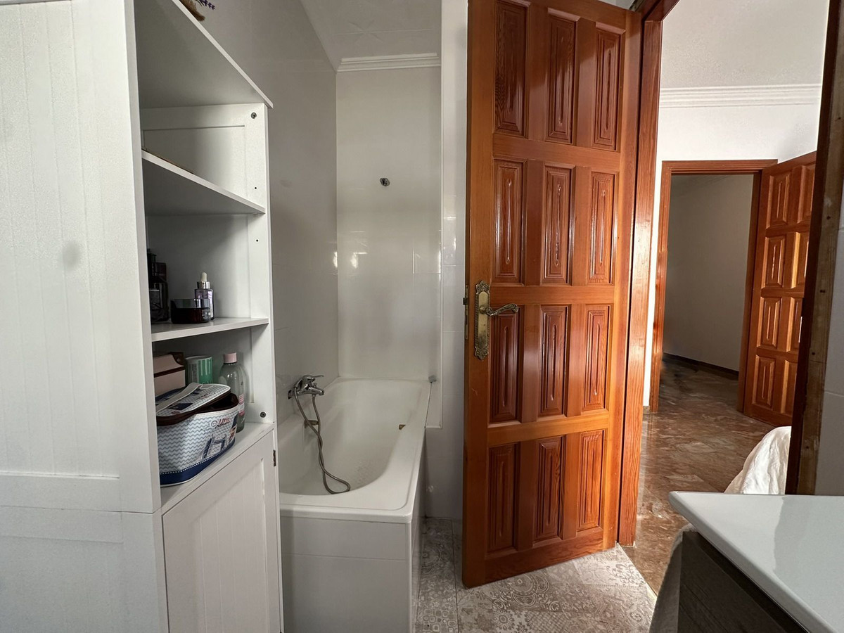 Huis te koop in Vélez-Málaga | 5 slaapkamers H5137576