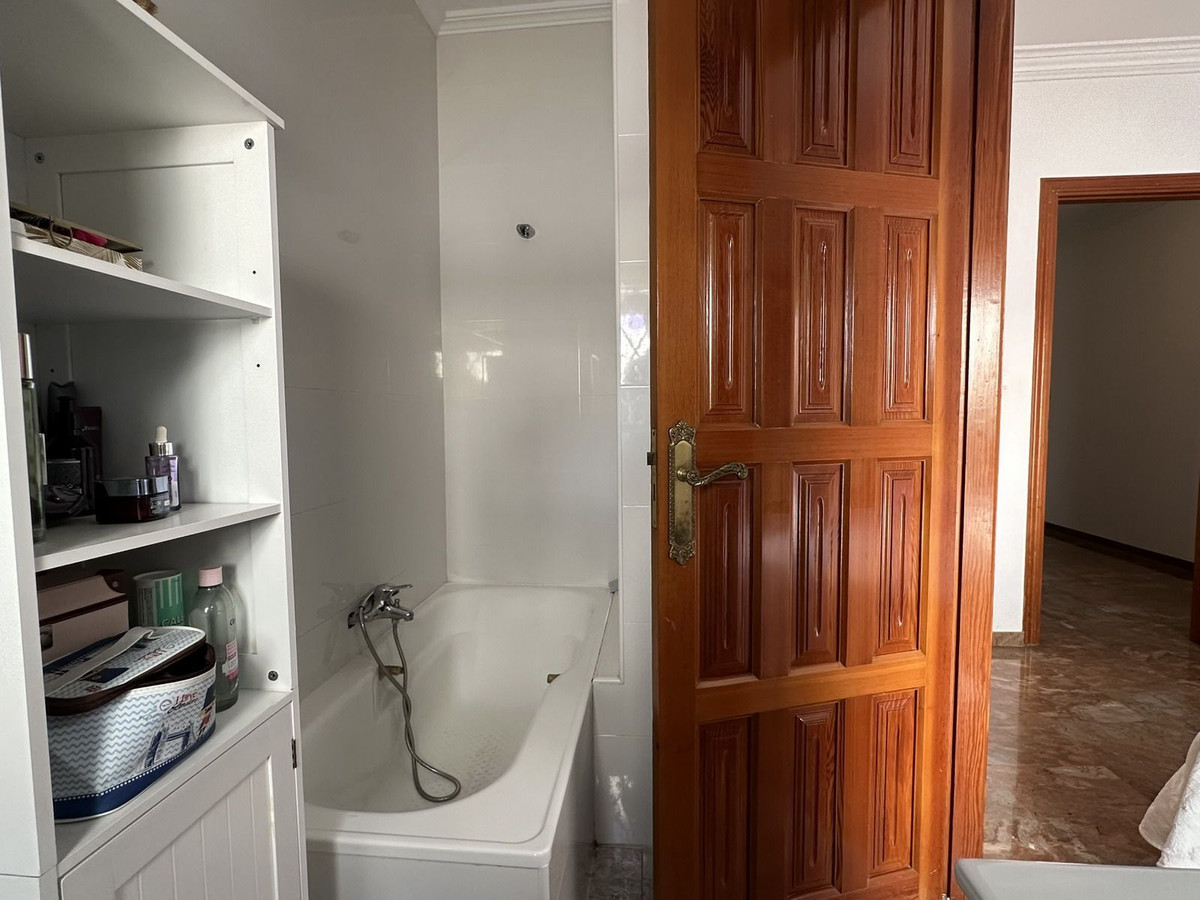 Huis te koop in Vélez-Málaga | 5 slaapkamers H5137576