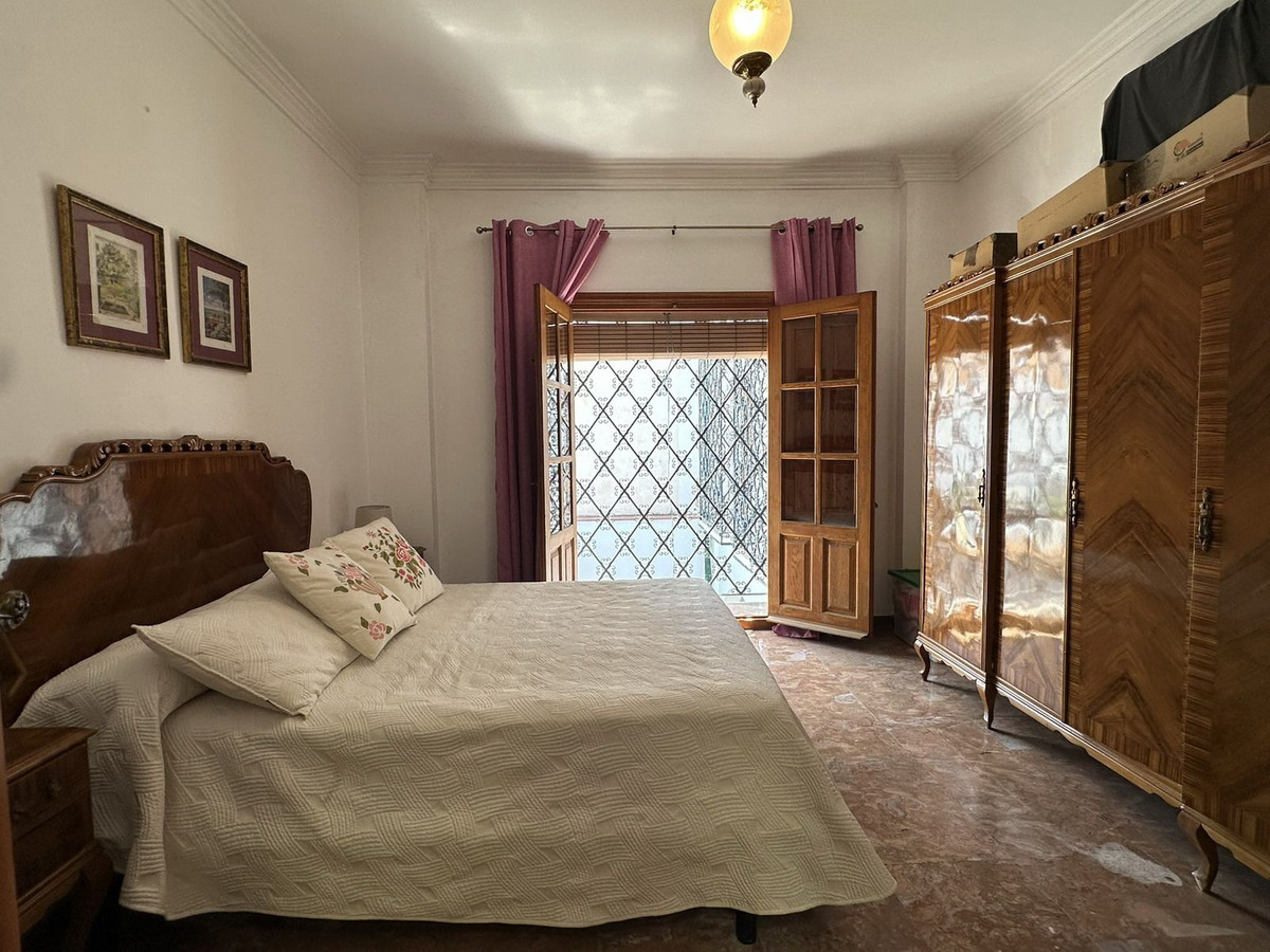 Huis te koop in Vélez-Málaga | 5 slaapkamers H5137576