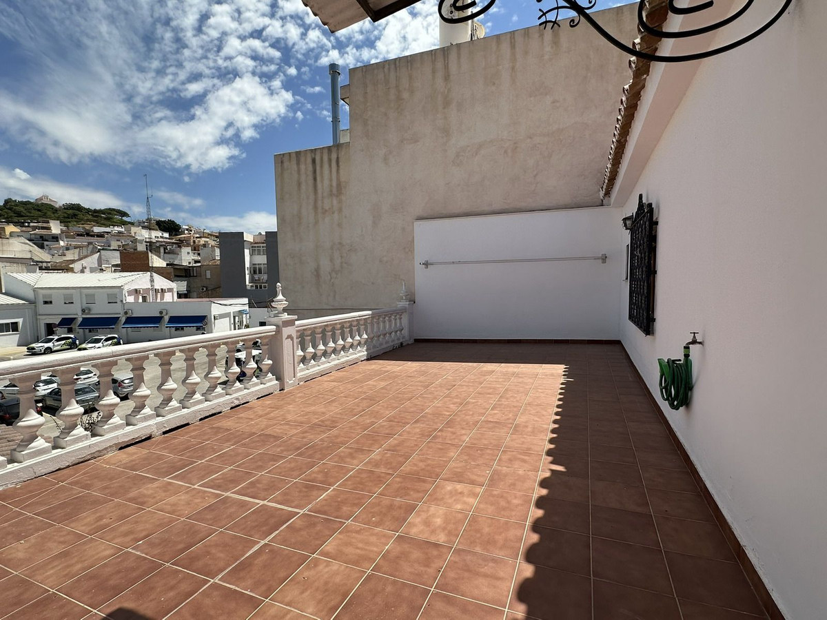 Huis te koop in Vélez-Málaga | 5 slaapkamers H5137576