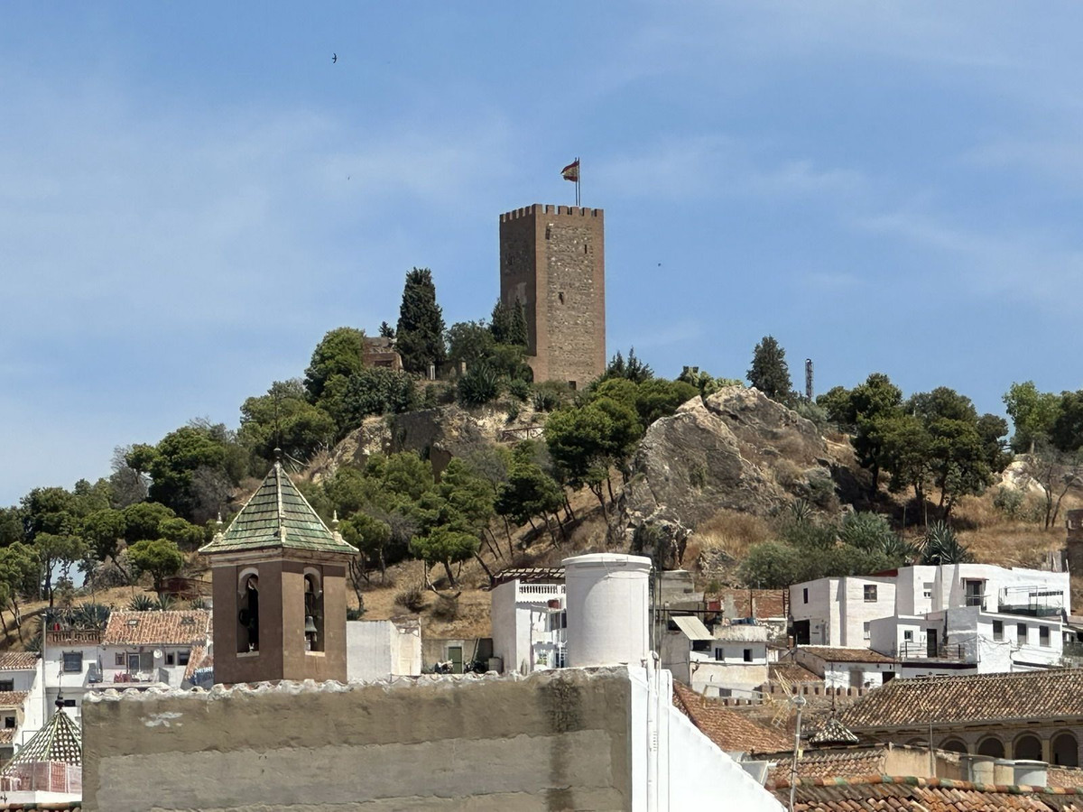 Huis te koop in Vélez-Málaga | 5 slaapkamers H5137576