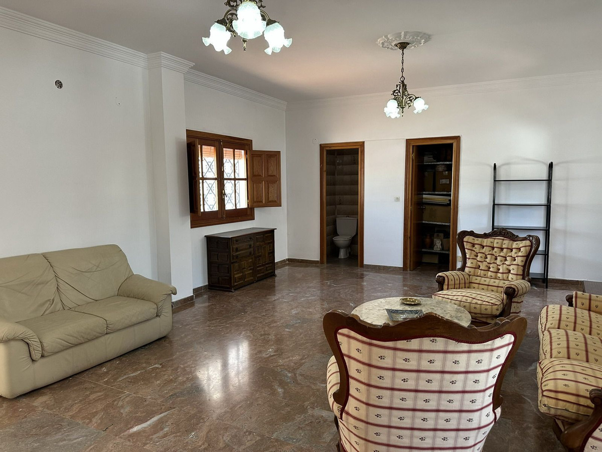 Huis te koop in Vélez-Málaga | 5 slaapkamers H5137576