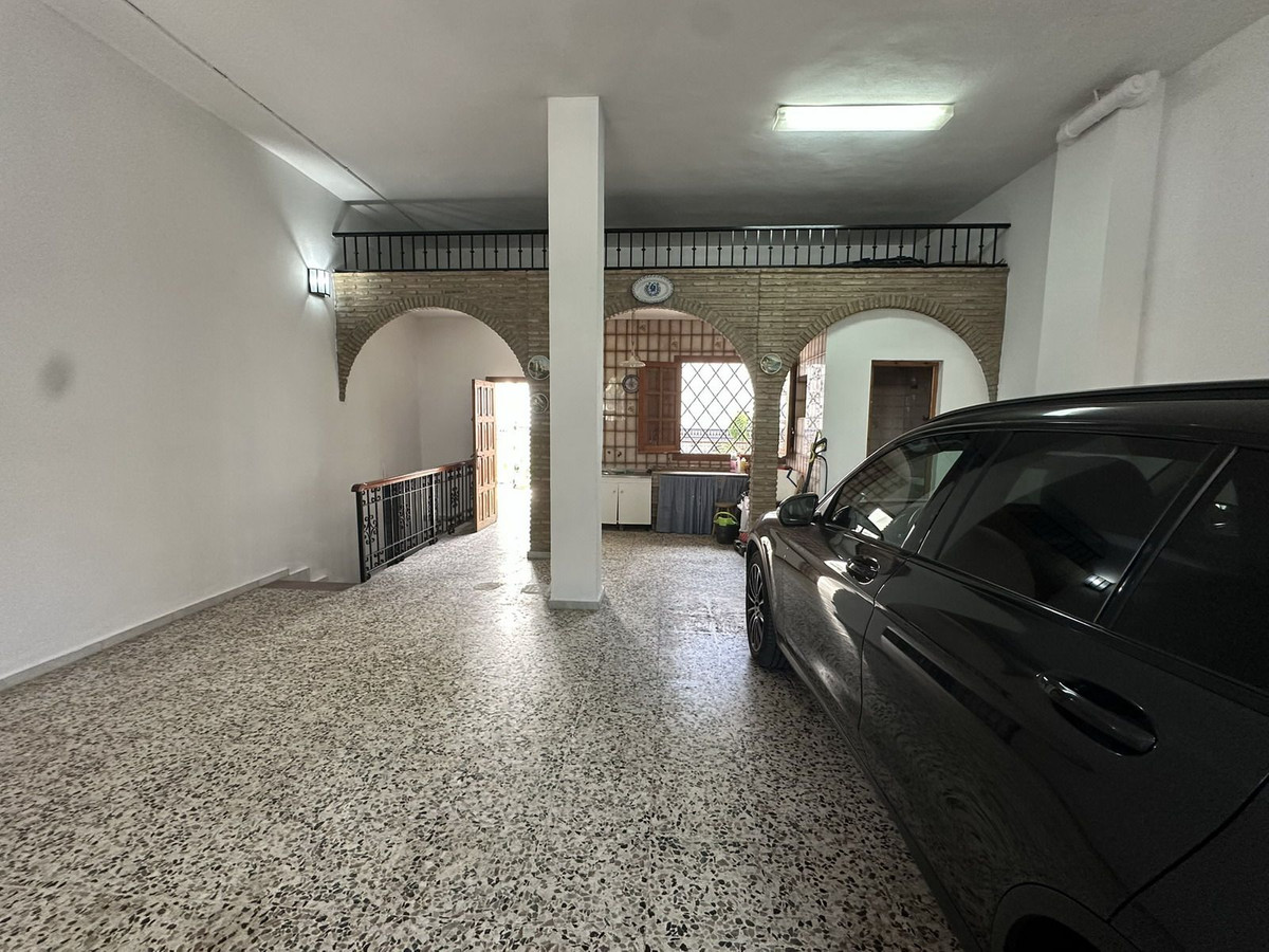 Huis te koop in Vélez-Málaga | 5 slaapkamers H5137576