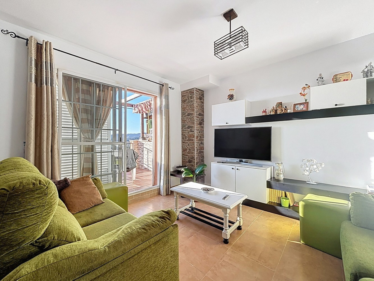 Penthouse te koop in Vélez-Málaga | 3 slaapkamers H5233867