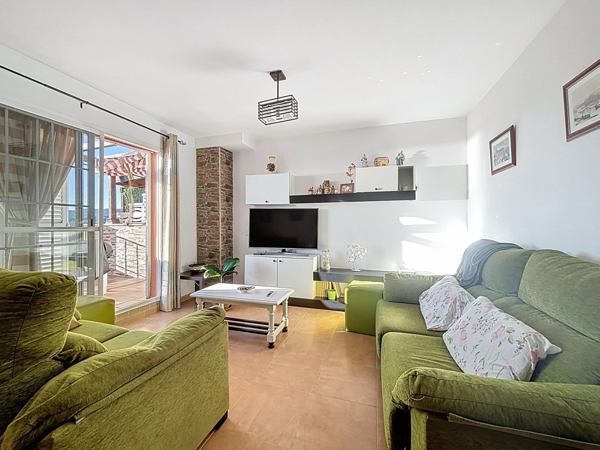 Penthouse te koop in Vélez-Málaga | 3 slaapkamers H5233867