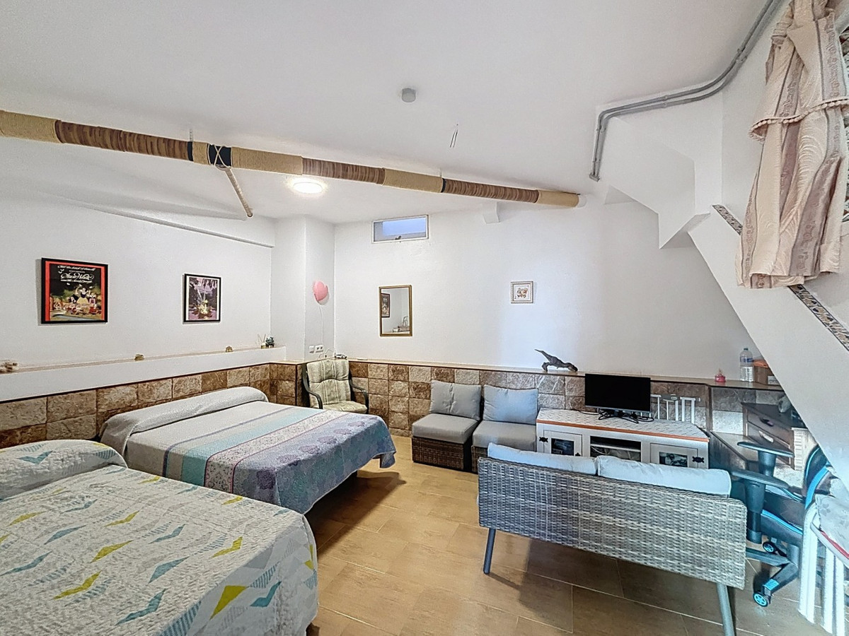 Penthouse te koop in Vélez-Málaga | 3 slaapkamers H5233867