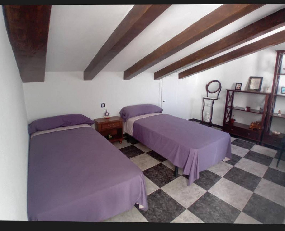 Huis te koop in Yunquera | 5 slaapkamers H5146159