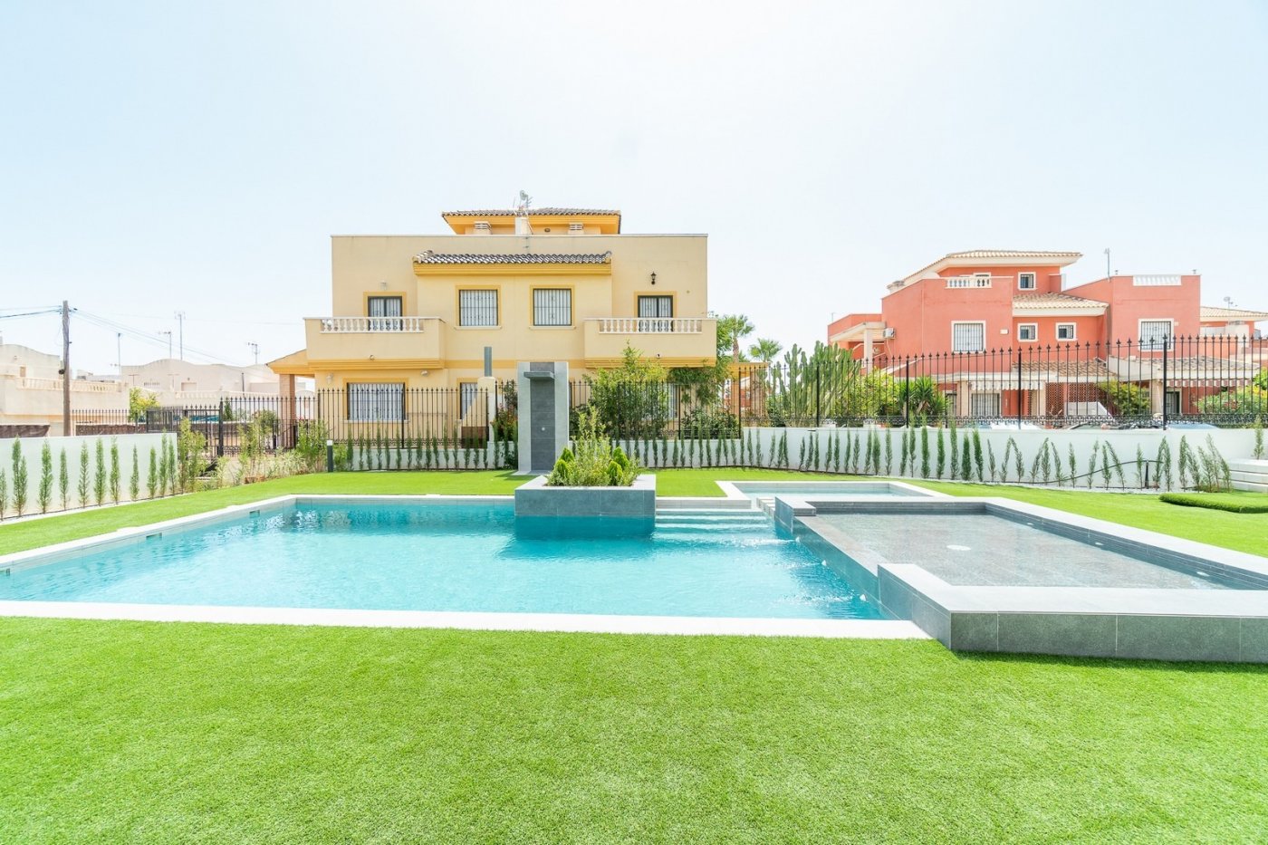 Property main view 46
