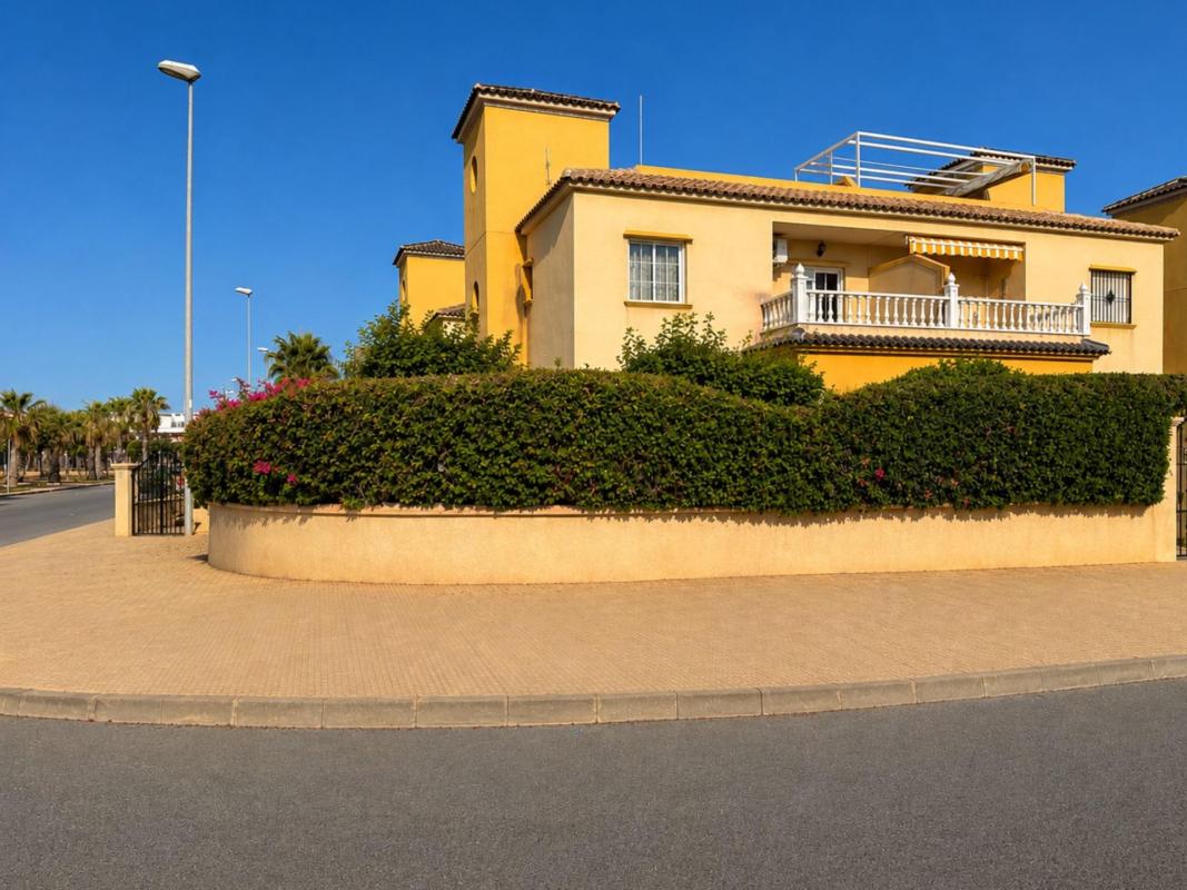 bungalow te koop in Orihuela | 1 slaapkamers H633570