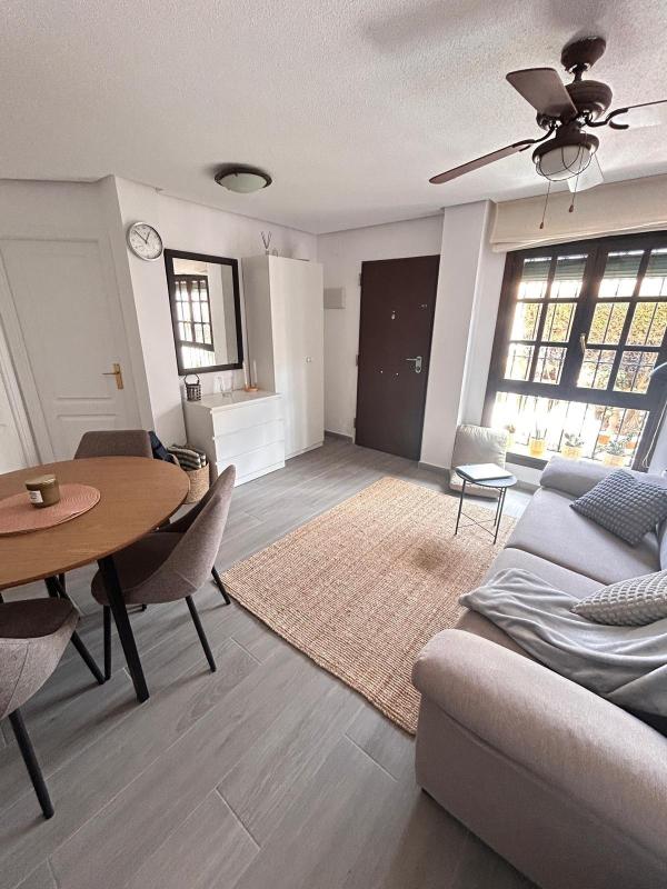bungalow te koop in Torrevieja | 2 slaapkamers H604355