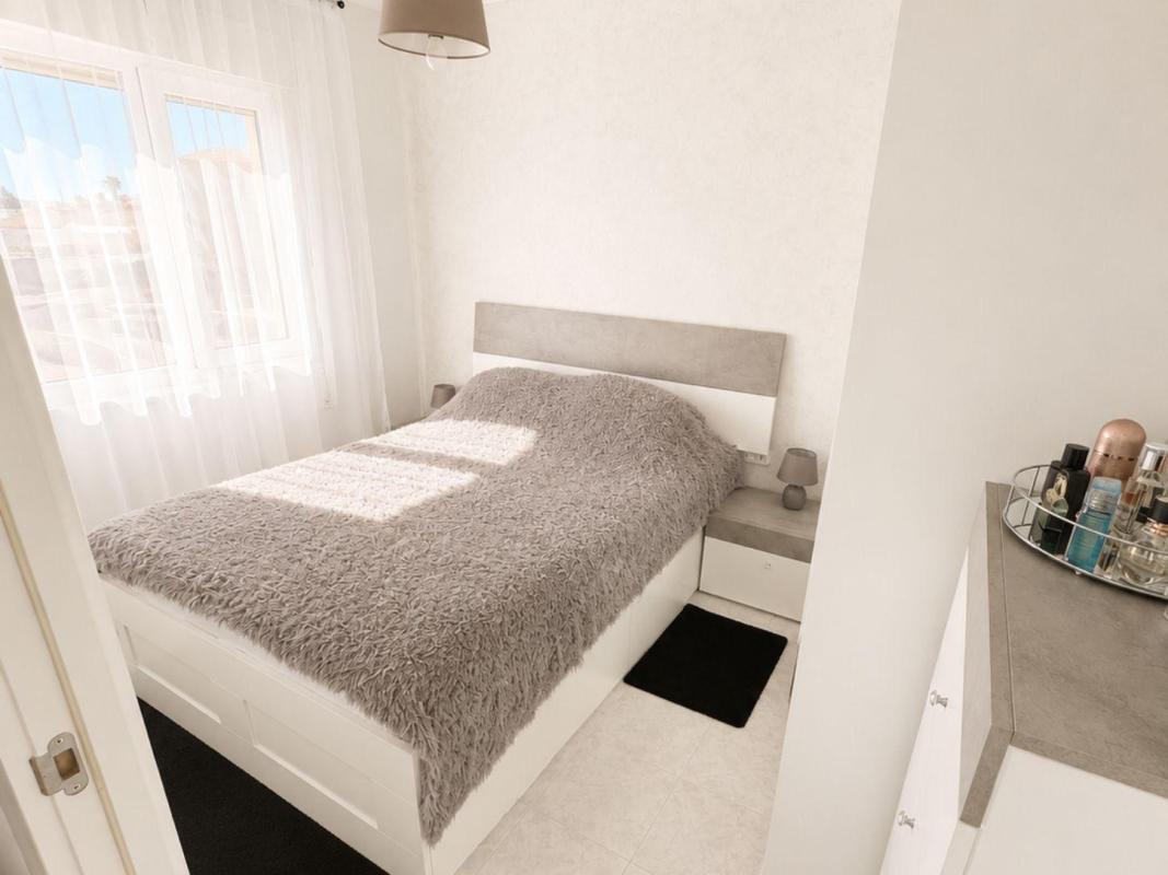 bungalow te koop in Torrevieja | 1 slaapkamers H633571