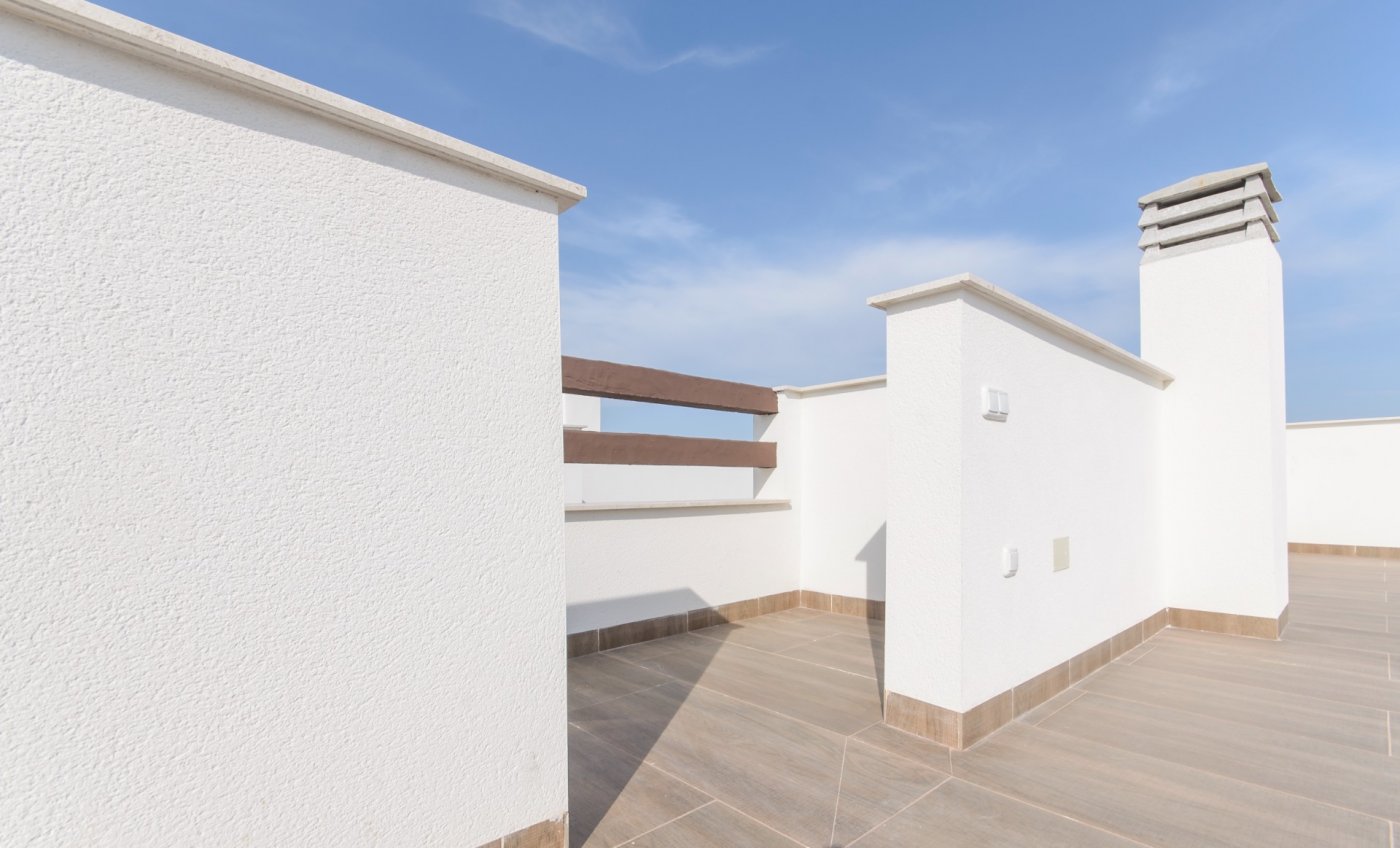 Bungalow te koop in Torrevieja | 2 slaapkamers H6471
