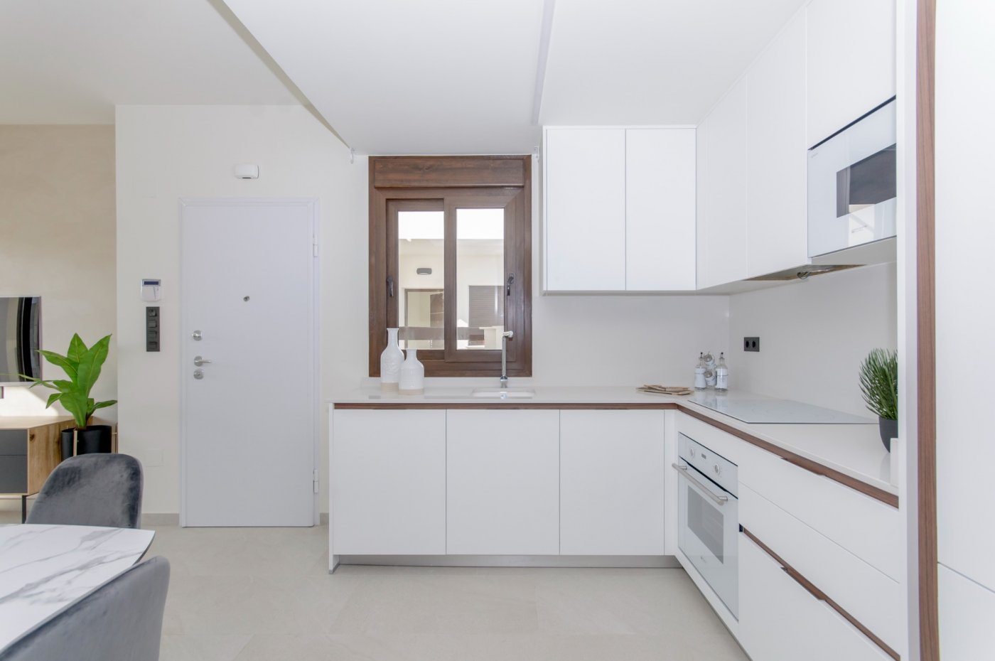 Bungalow te koop in Torrevieja | 2 slaapkamers H6471