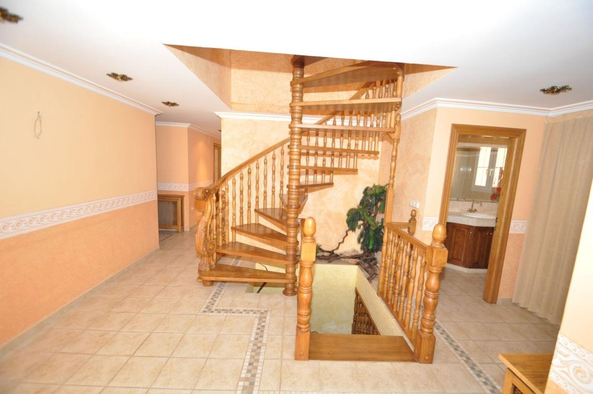 casas te koop in Algueña | 5 slaapkamers H621297