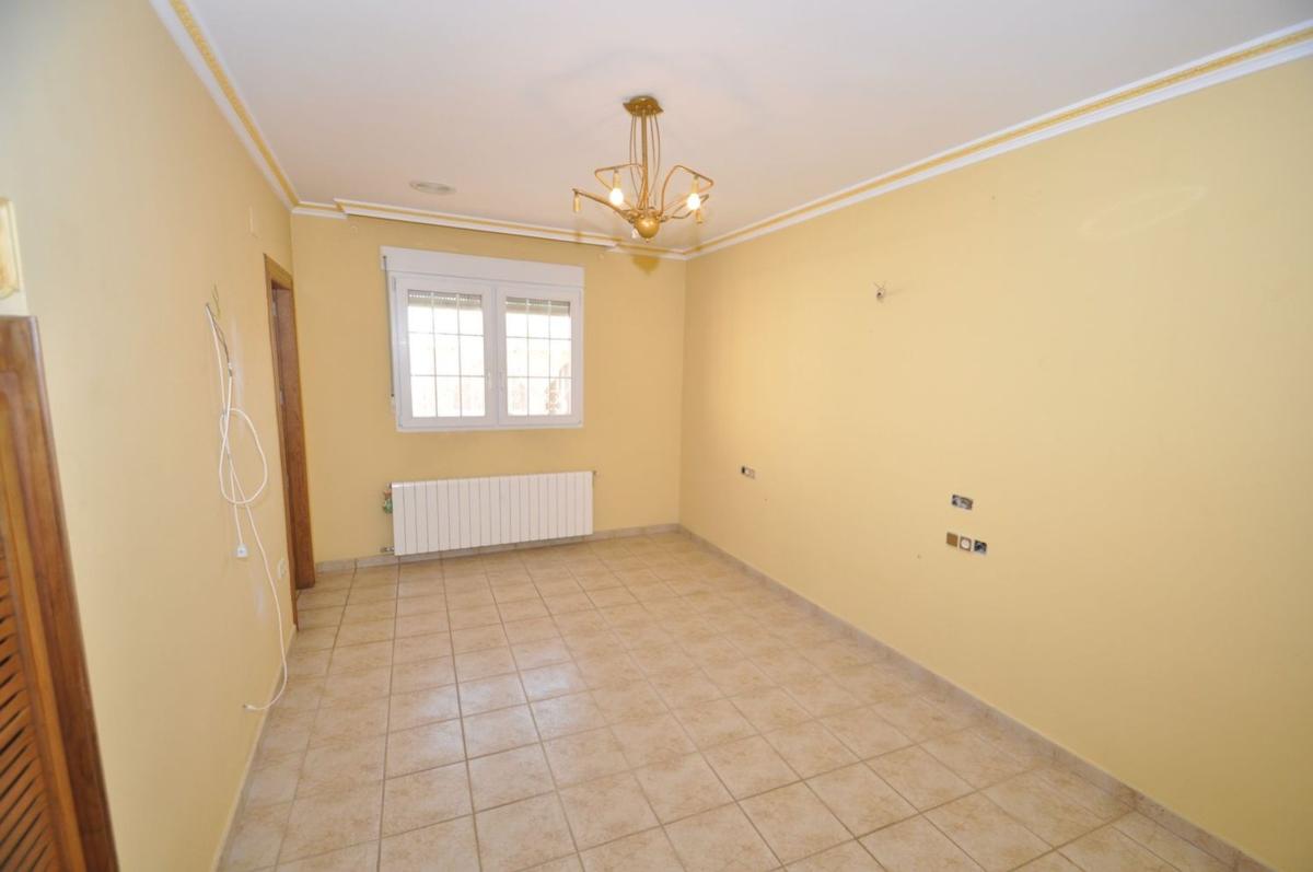 casas te koop in Algueña | 5 slaapkamers H621297