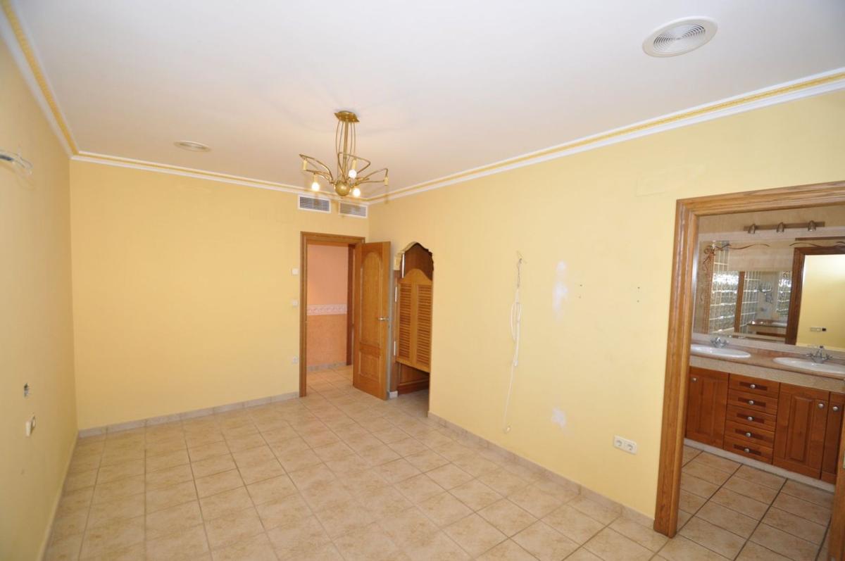 casas te koop in Algueña | 5 slaapkamers H621297