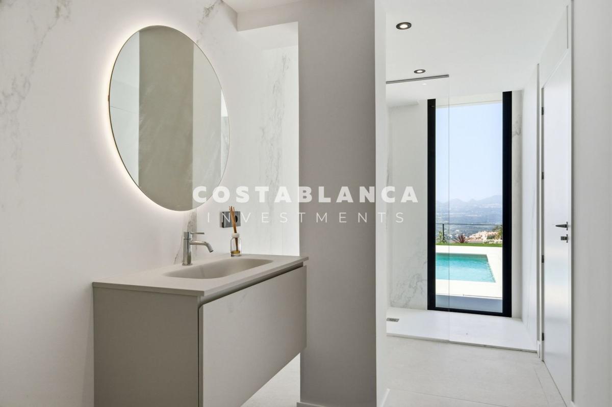 Property main view 166