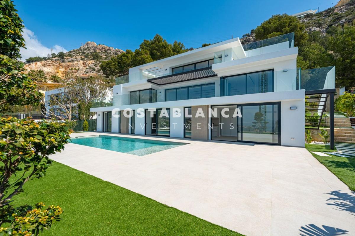 Property main view 211