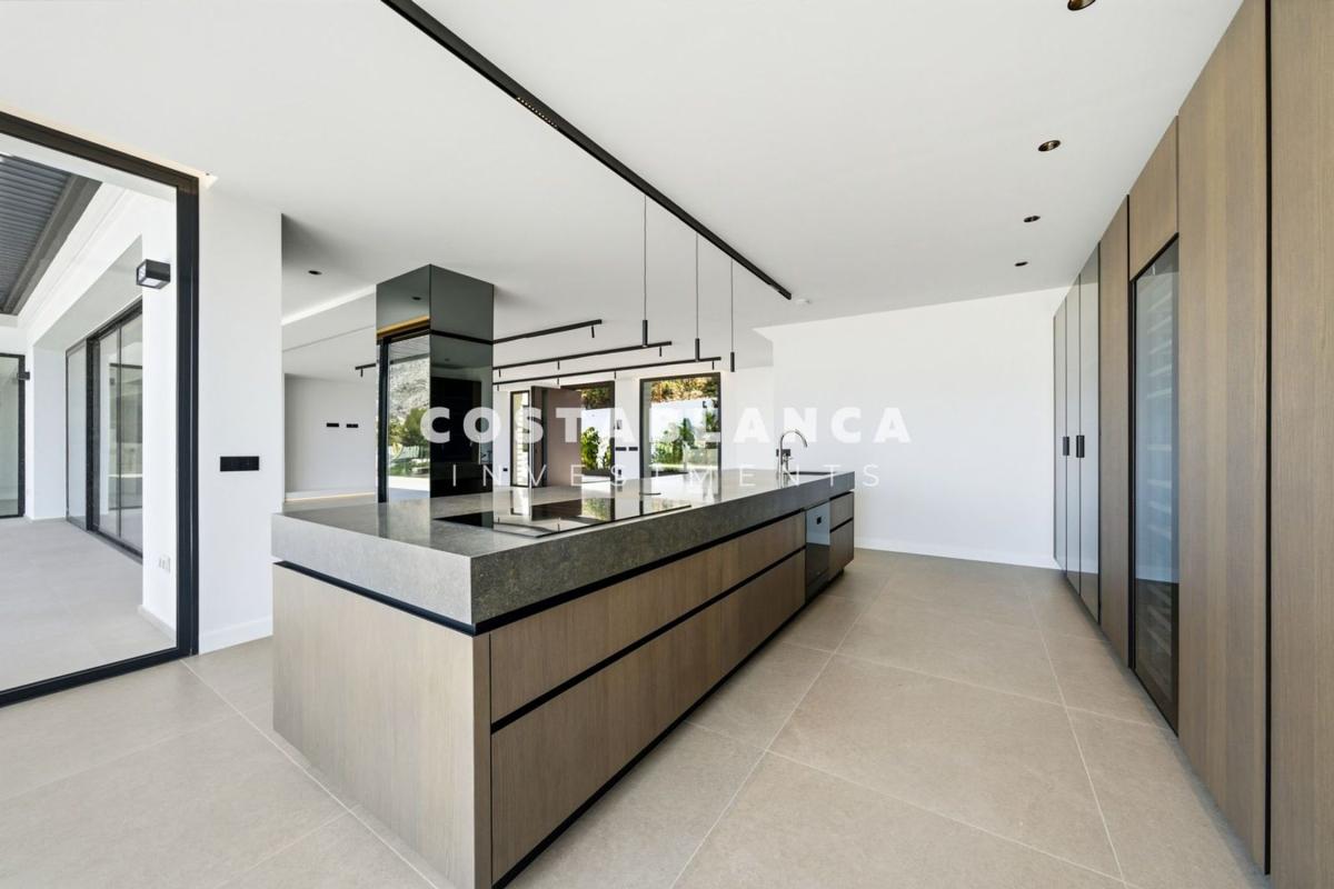 Property main view 51