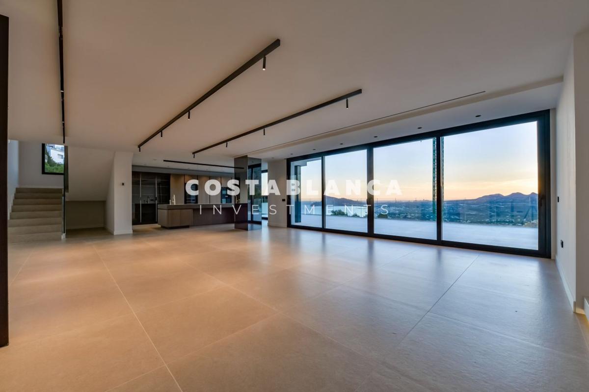 Property main view 57