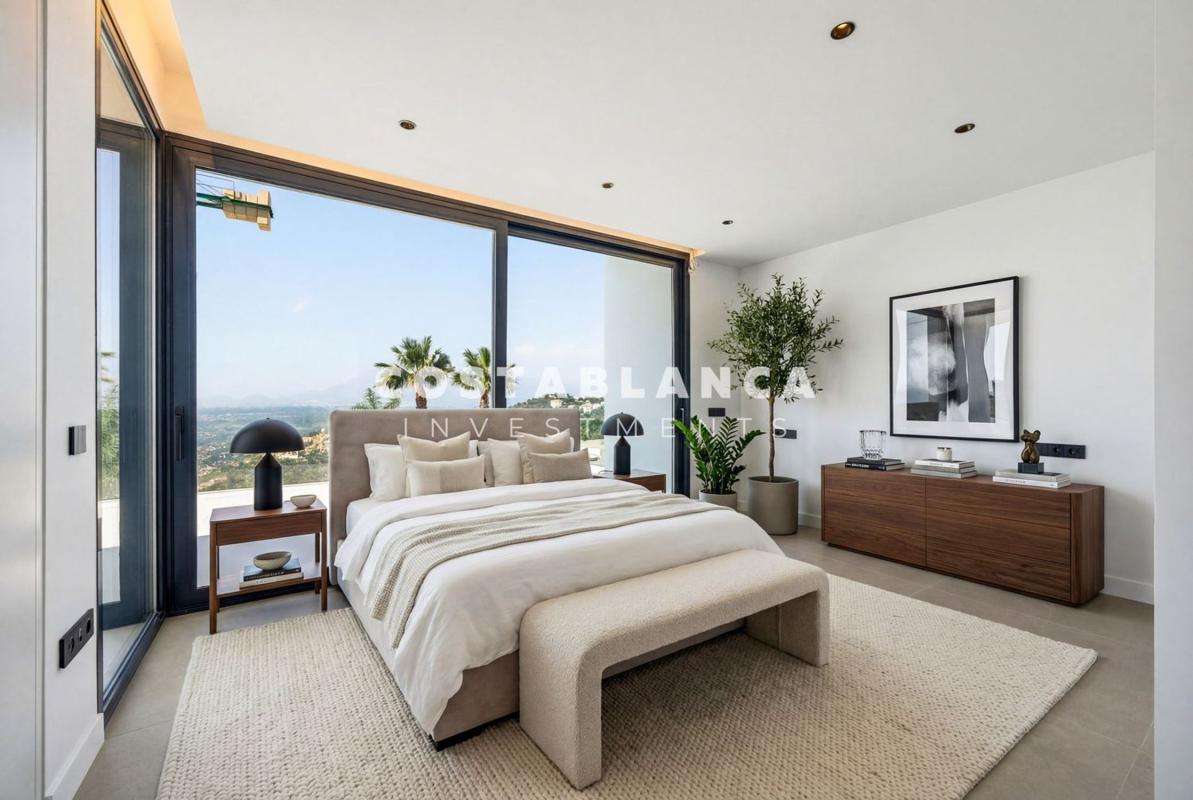 Property main view 79