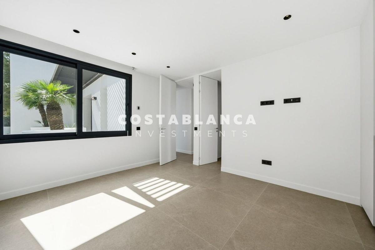 Property main view 87