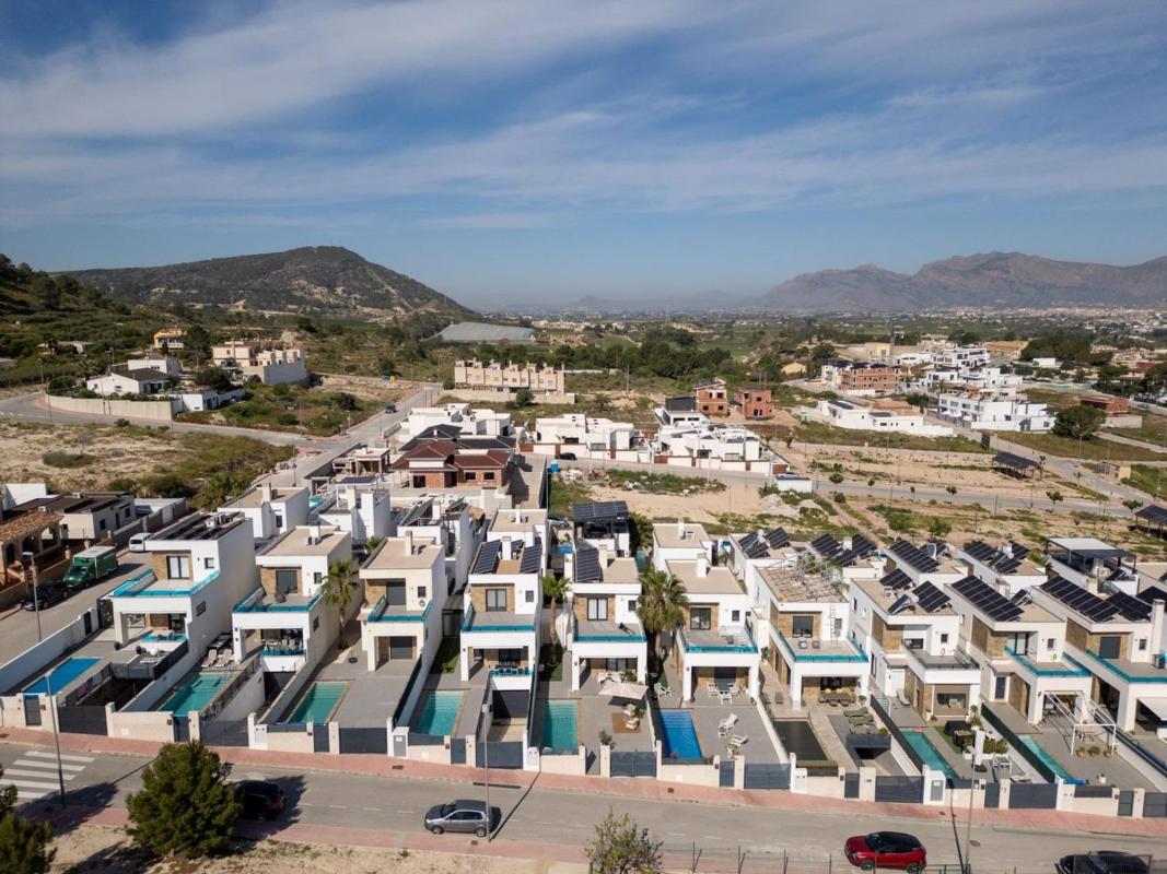 Property main view 14