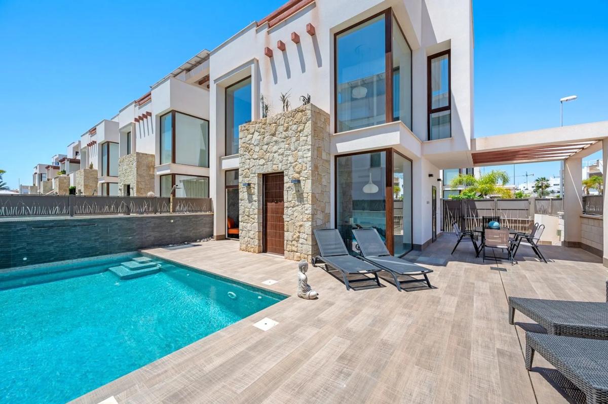 Property main view 3