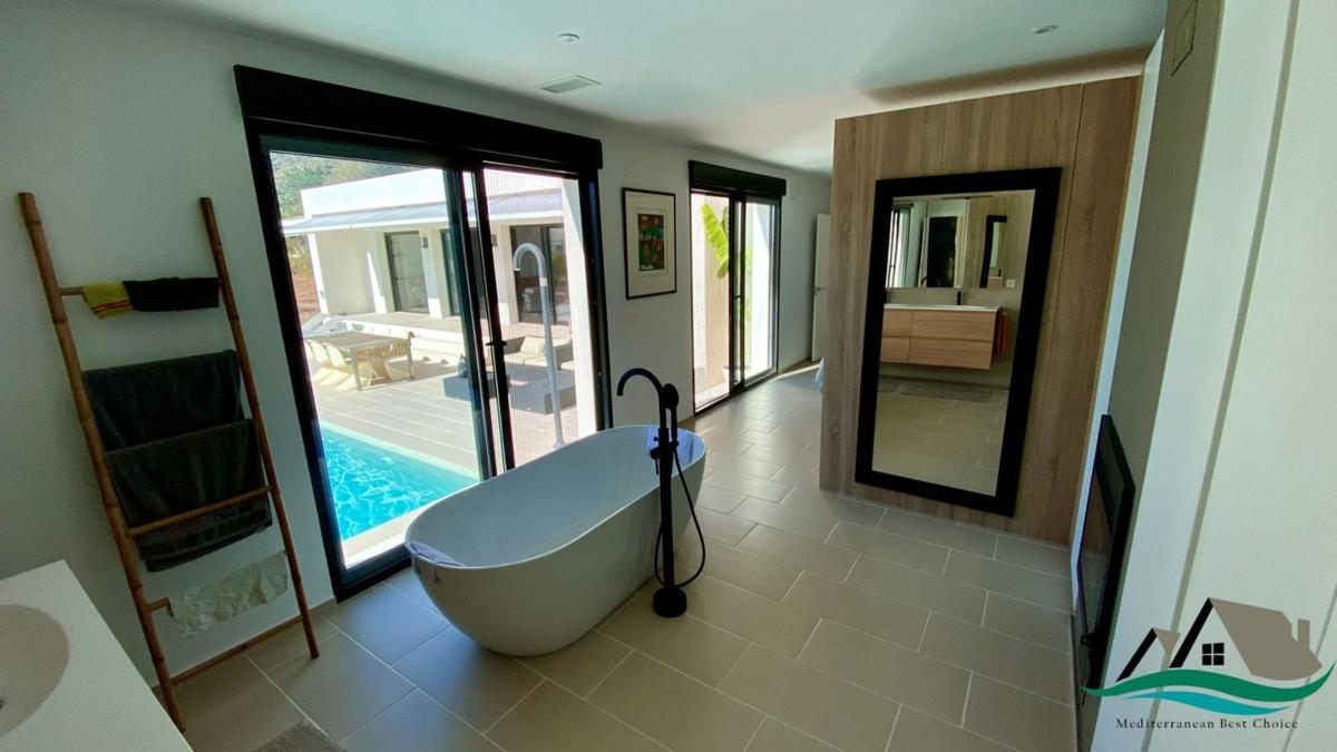 Property main view 14