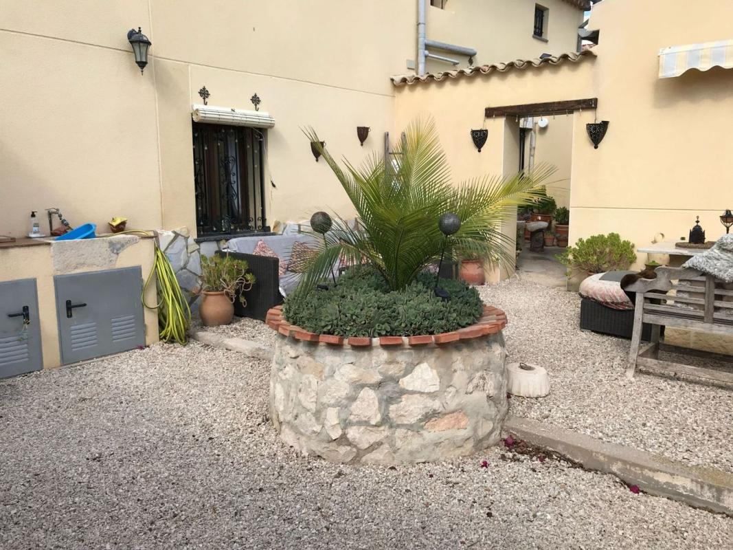 casas te koop in Monovar | 5 slaapkamers H622094