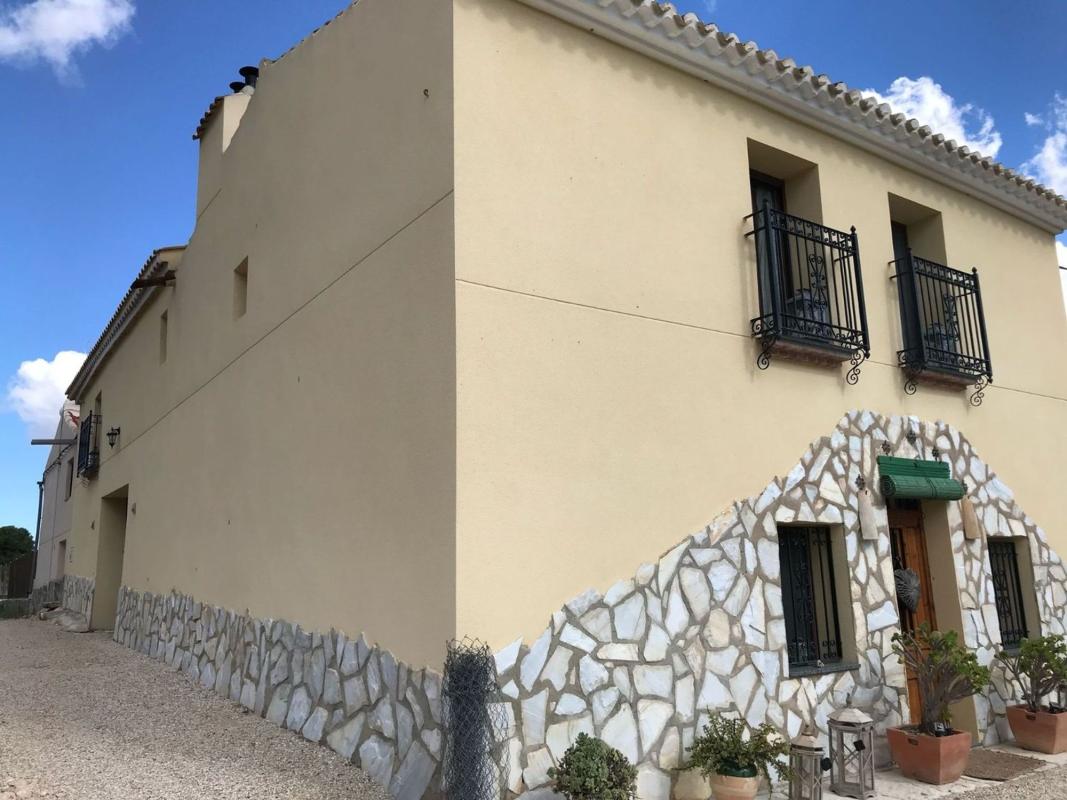 casas te koop in Monovar | 5 slaapkamers H622094