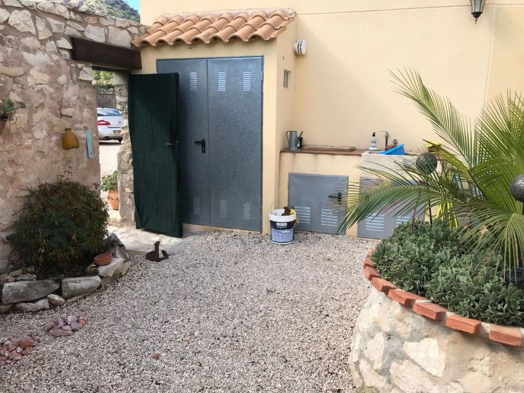 casas te koop in Monovar | 5 slaapkamers H622094
