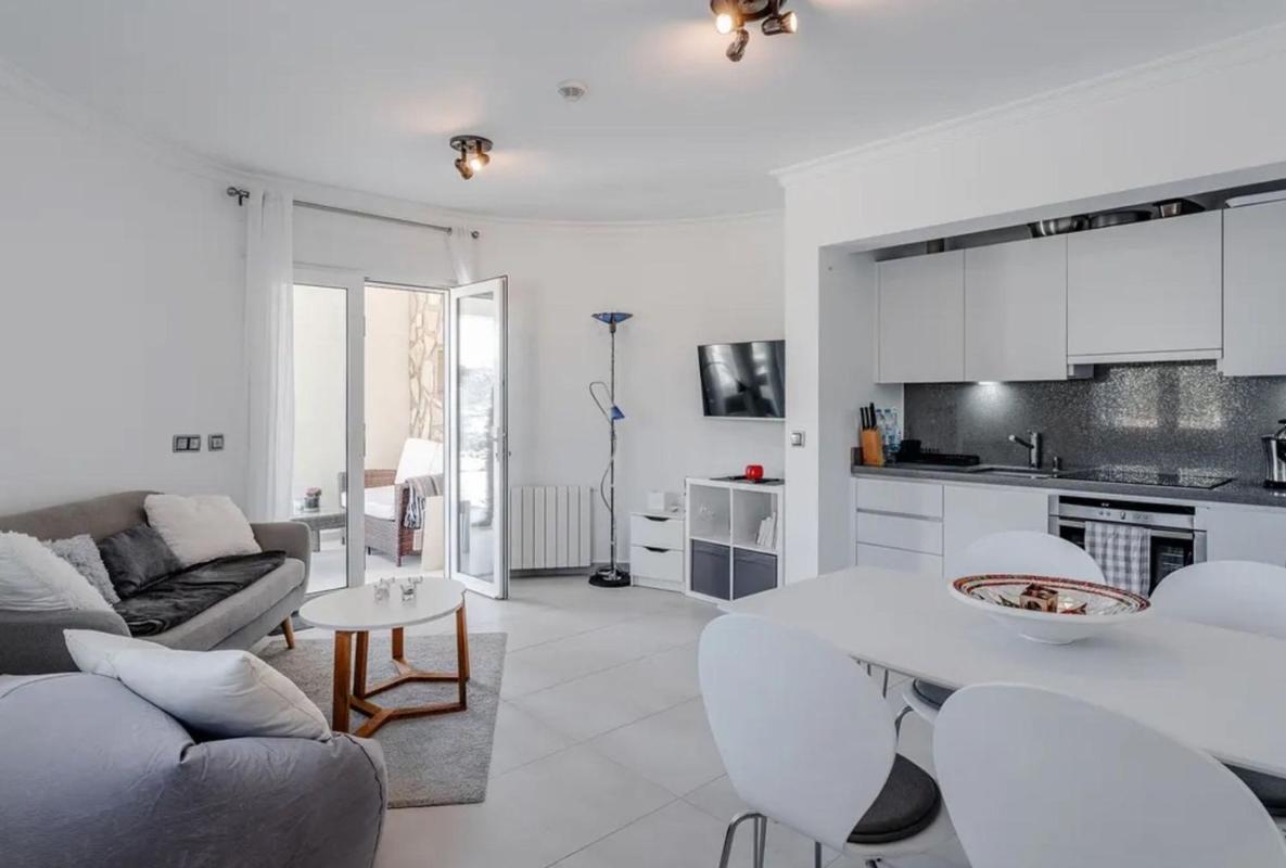 Property main view 25