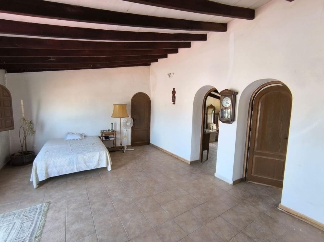 casas te koop in Novelda | 8 slaapkamers H623143