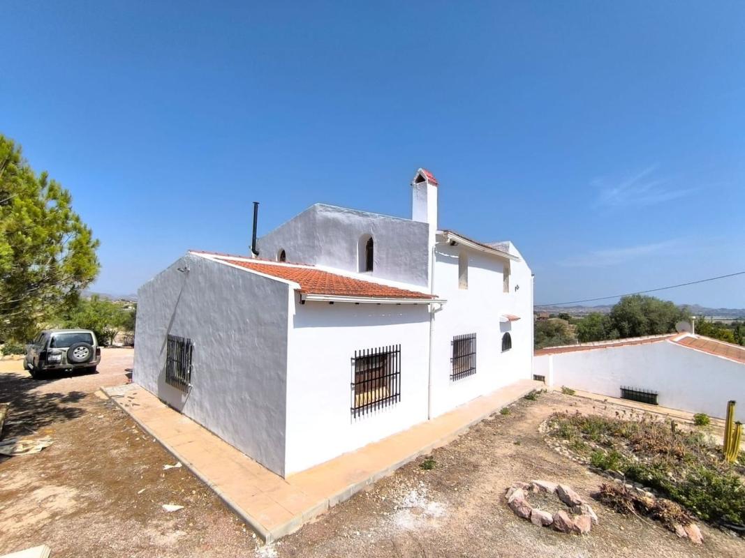 casas te koop in Novelda | 8 slaapkamers H623143