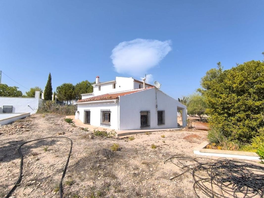 casas te koop in Novelda | 8 slaapkamers H623143