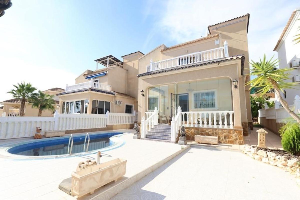 casas te koop in Orihuela | 3 slaapkamers H645864