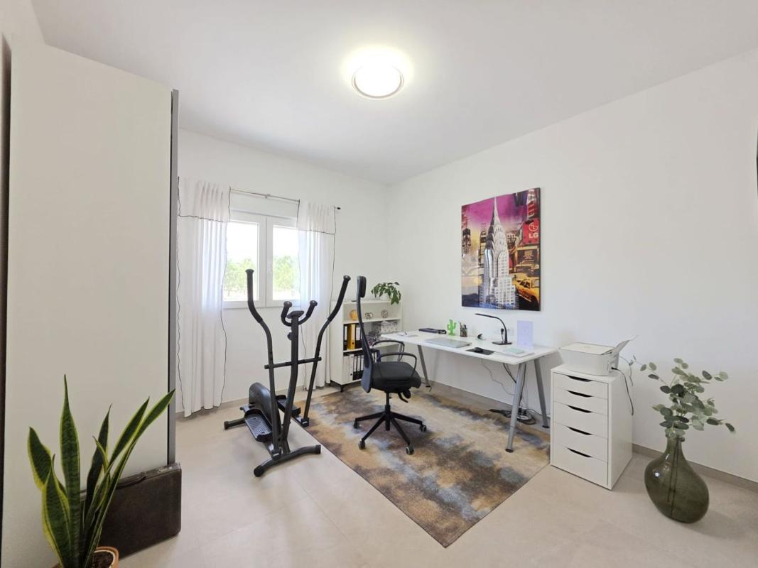 Property main view 20