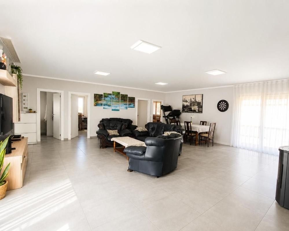 Property main view 2