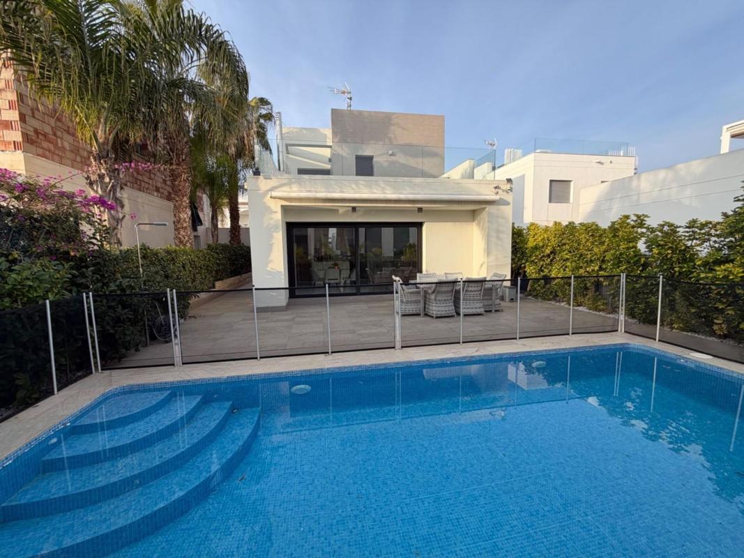 Property main view 1